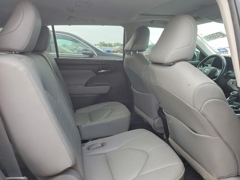 2020 TOYOTA HIGHLANDER XLE XLE 11