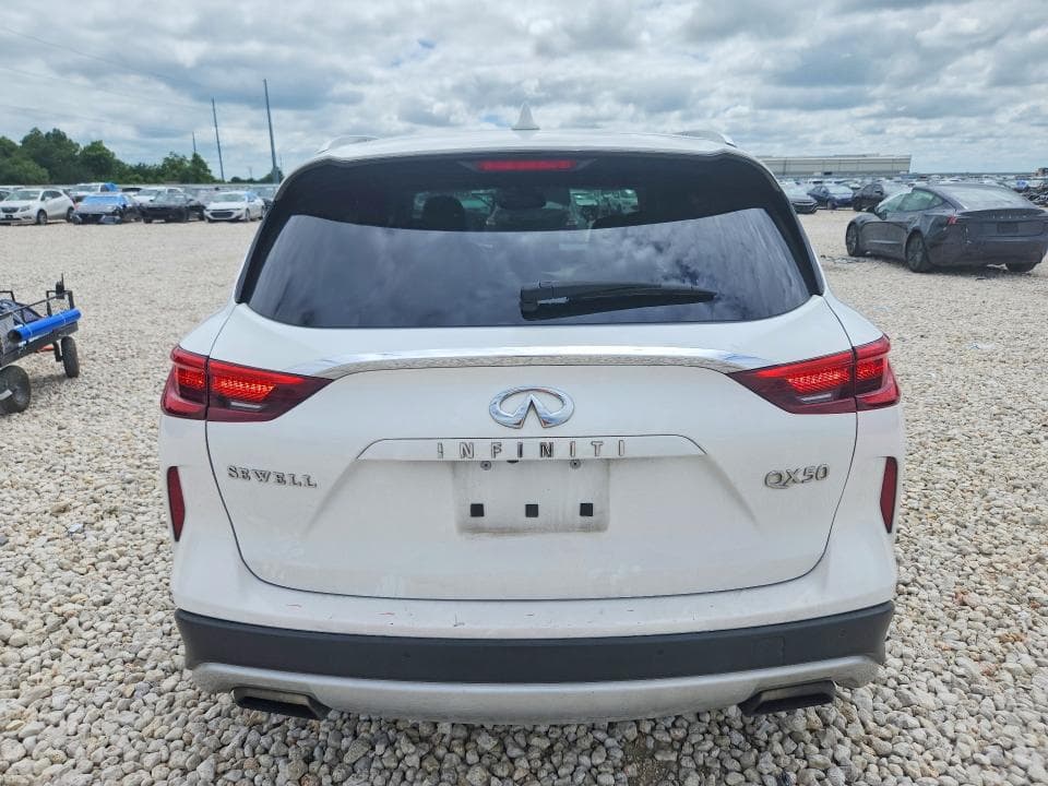 2020 INFINITI QX50 LUXE 6