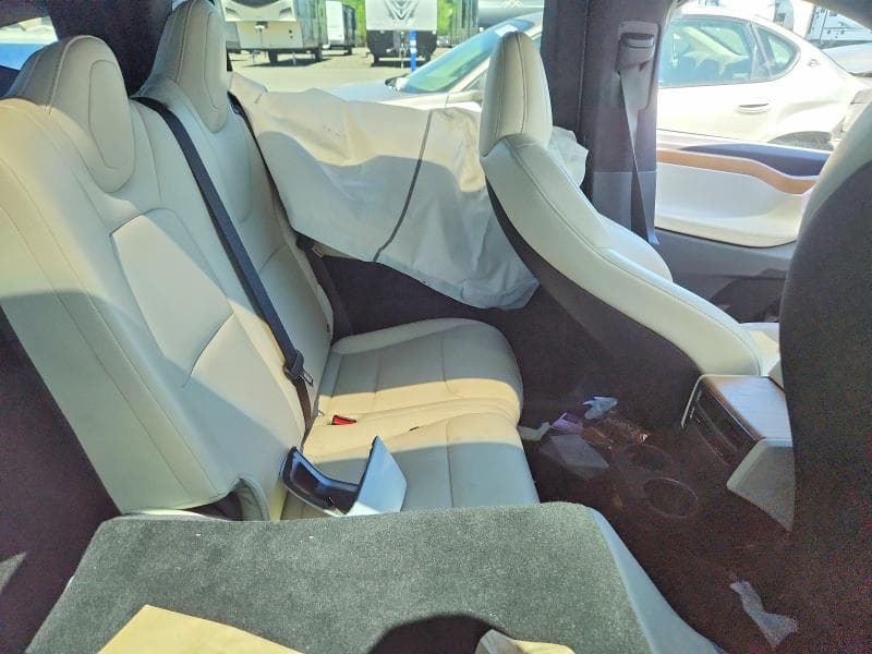 2020 TESLA MODEL X 10