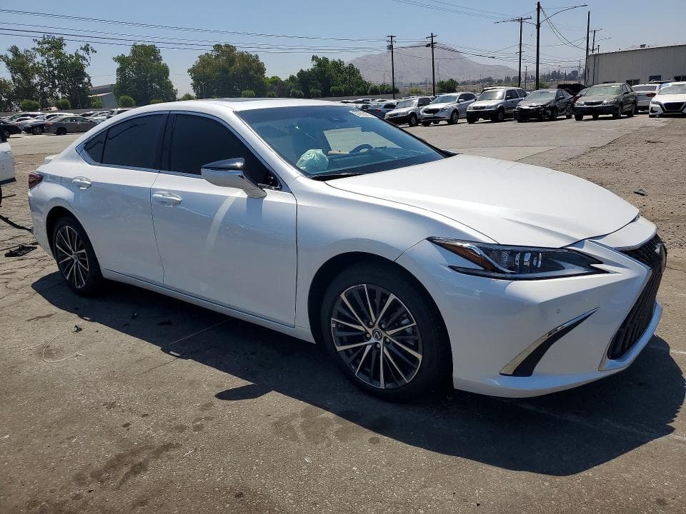 2025 LEXUS ES 300H BASE 4