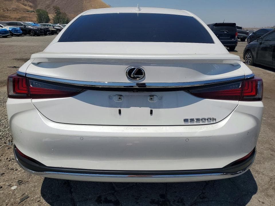 2025 LEXUS ES 300H BASE 6