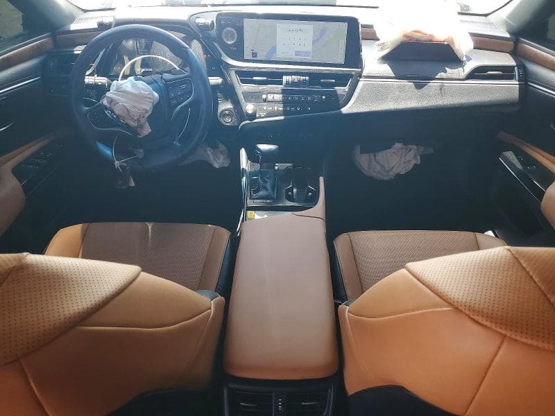 2025 LEXUS ES 300H BASE 8