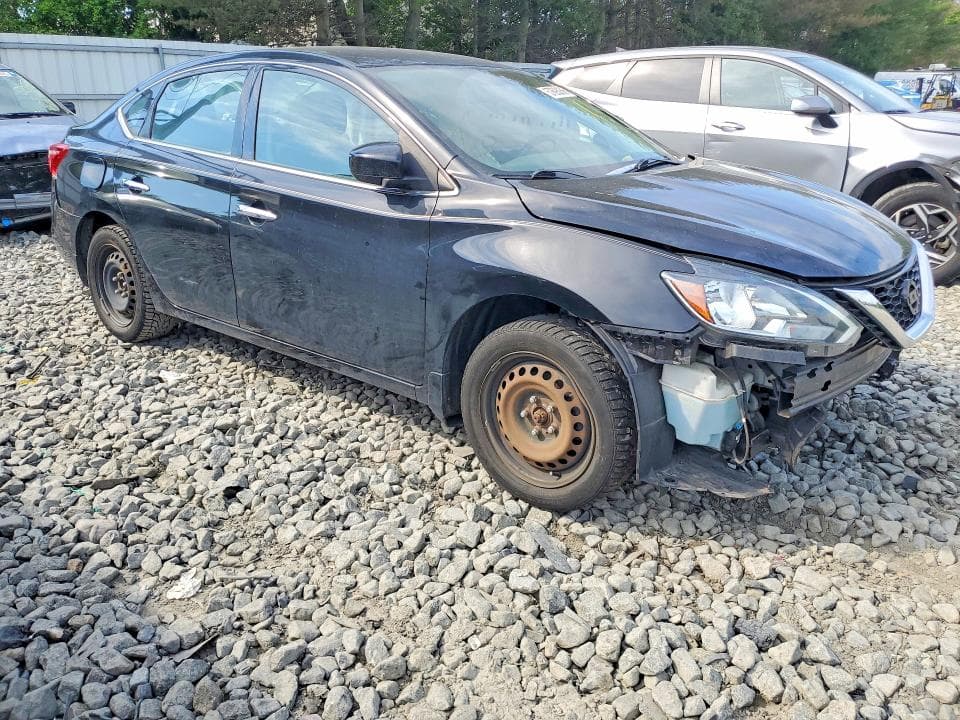 2018 NISSAN SENTRA S 4