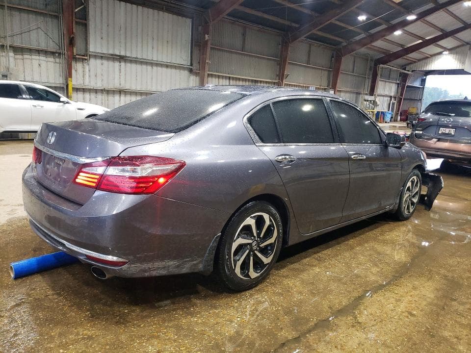 2017 HONDA ACCORD EXL 3