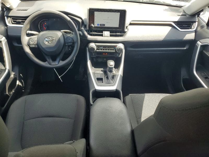 2025 TOYOTA RAV4 LE 8