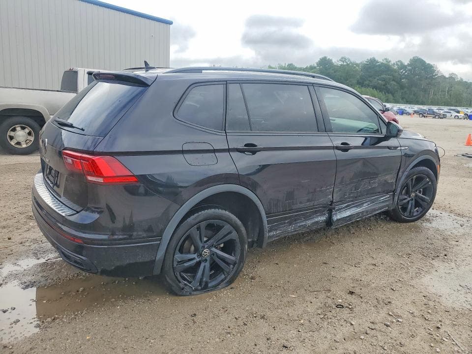 2023 VOLKSWAGEN TIGUAN SE R-LINE BLACK SE R-LINE BLACK 3