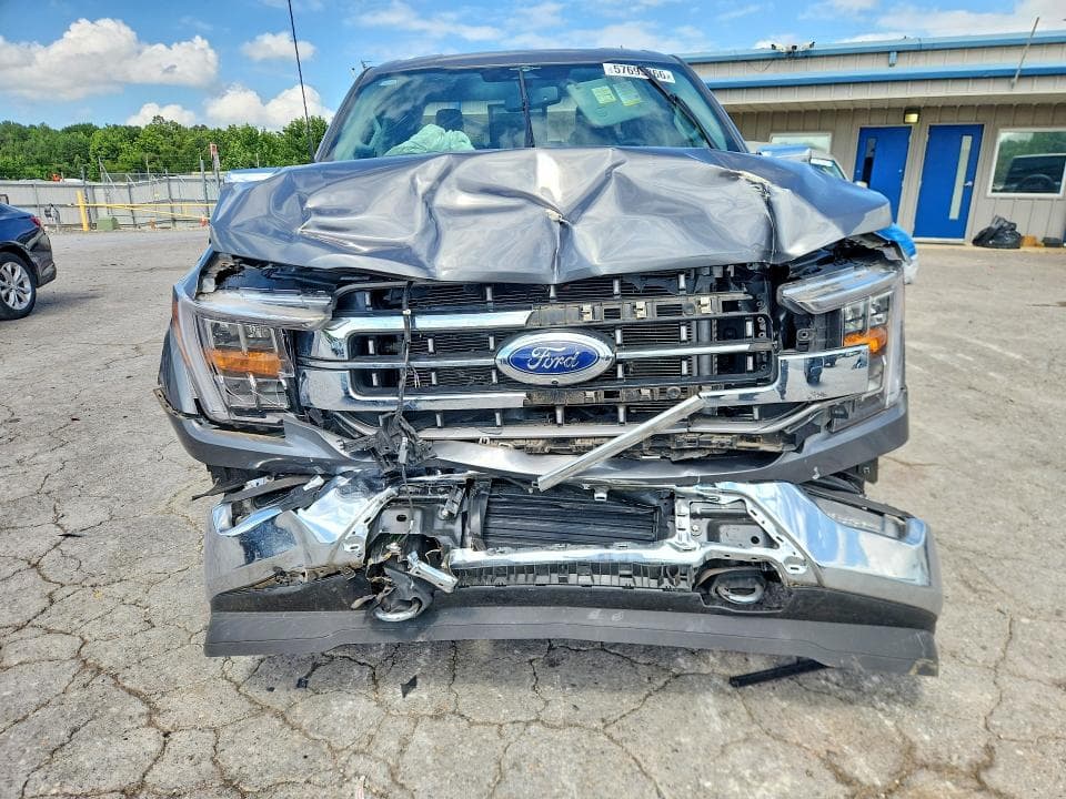 2023 FORD F150 SUPERCREW 5