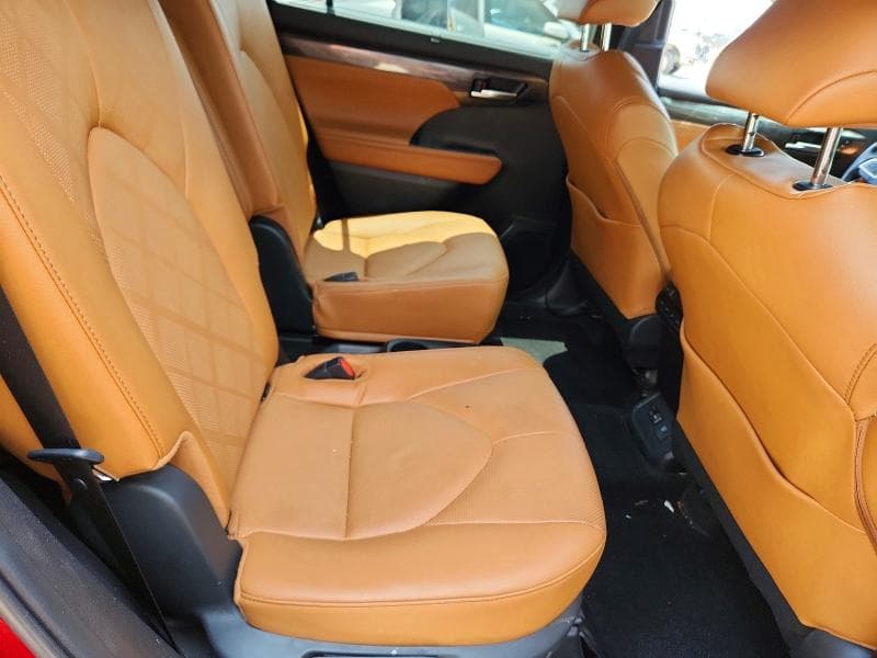 2024 TOYOTA HIGHLANDER PLATINUM PLATINUM 10