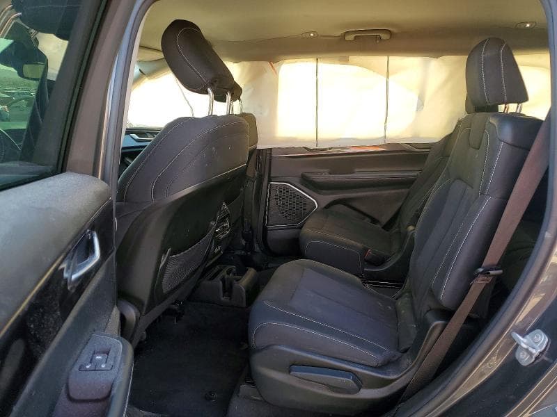 2021 JEEP GRAND CHEROKEE L LAREDO 11