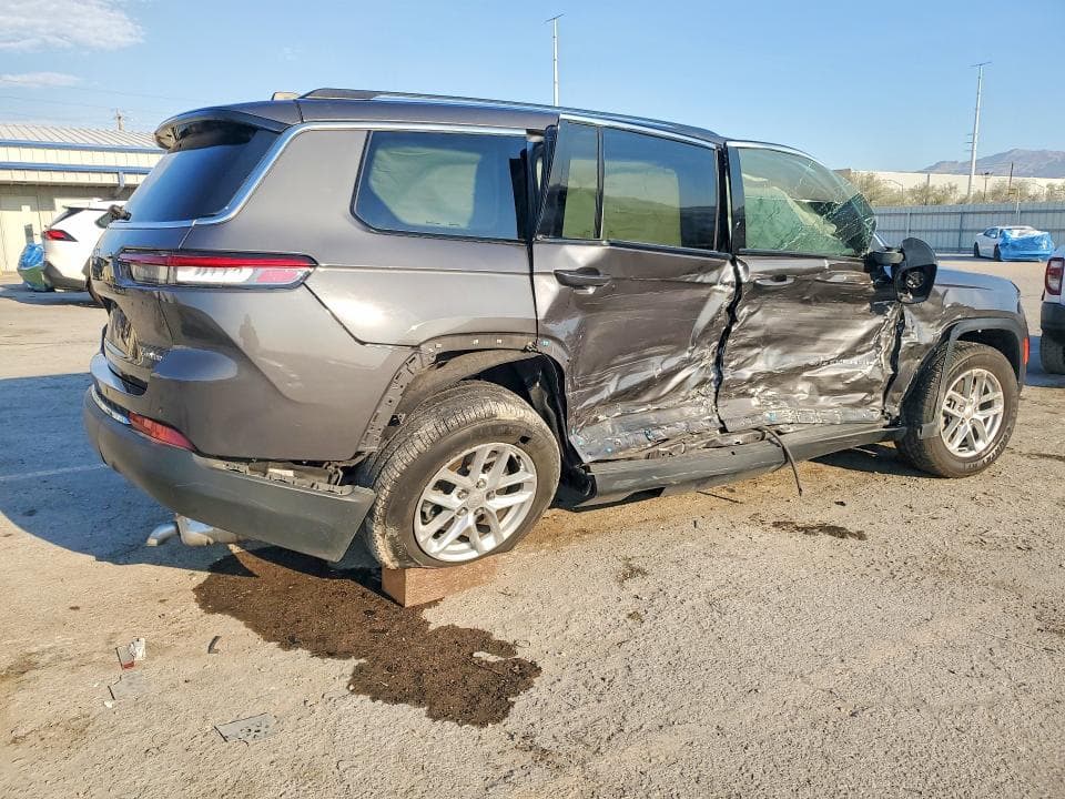 2021 JEEP GRAND CHEROKEE L LAREDO 3