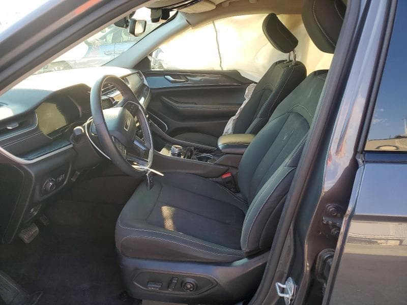 2021 JEEP GRAND CHEROKEE L LAREDO 7