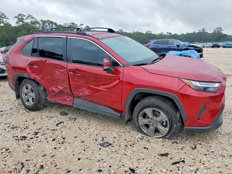 2024 TOYOTA RAV4 XLE XLE 4