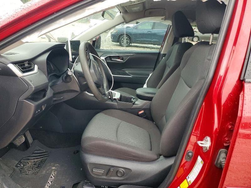2024 TOYOTA RAV4 XLE XLE 7