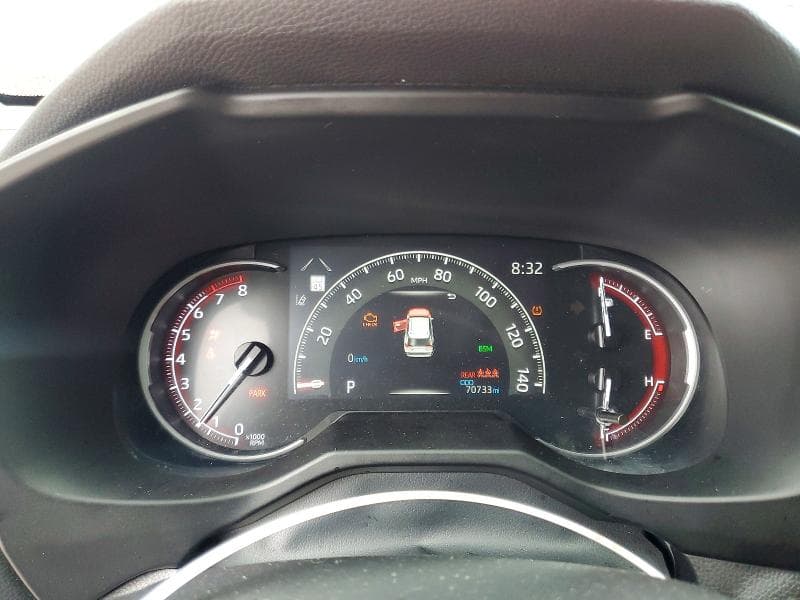 2024 TOYOTA RAV4 XLE XLE 9