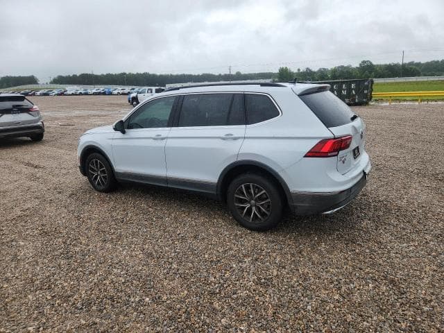 2018 VOLKSWAGEN TIGUAN SE 2