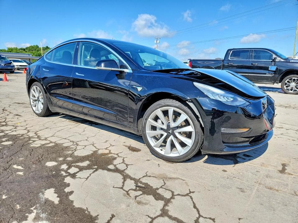 2019 TESLA MODEL 3 4