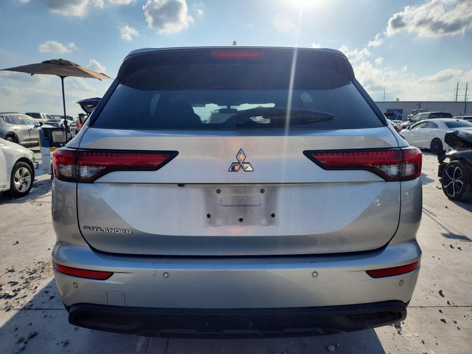 2022 MITSUBISHI OUTLANDER ES ES 6