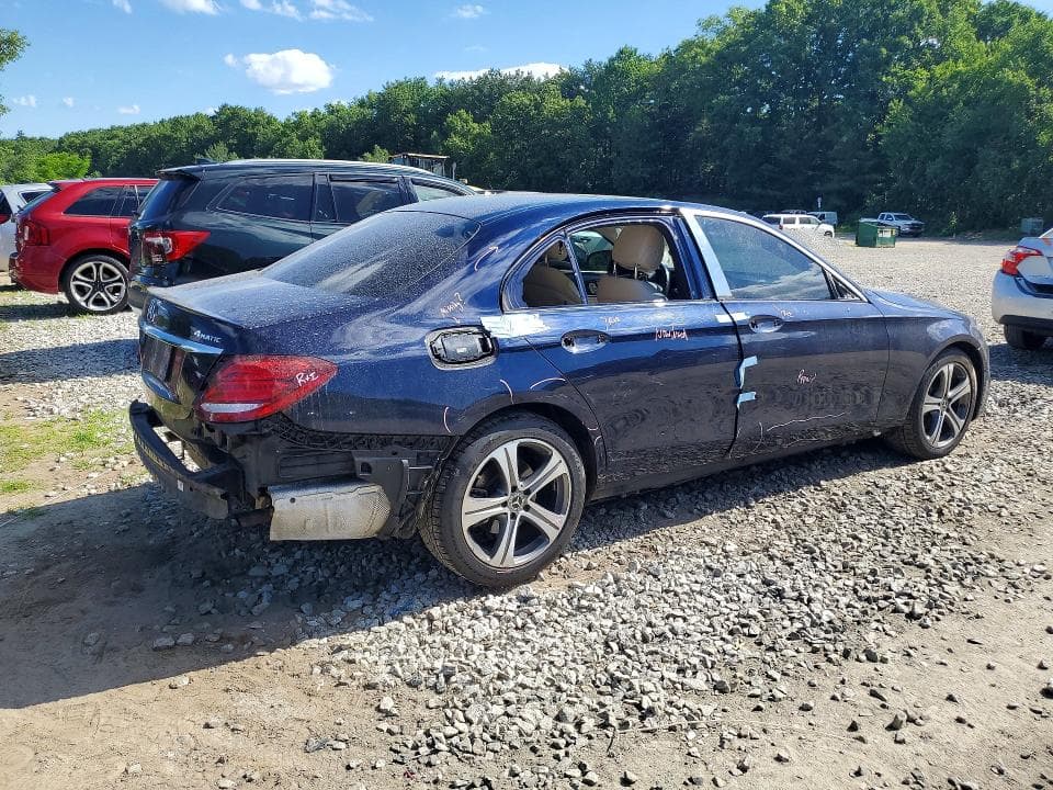 2018 MERCEDES-BENZ E 300 4MATIC 3