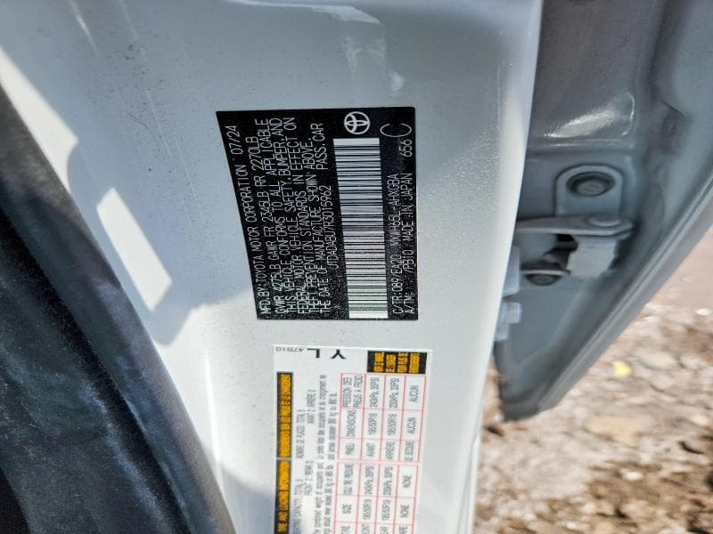 2024 TOYOTA PRIUS XLE 13