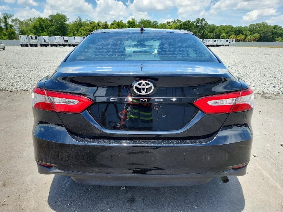 2019 TOYOTA CAMRY L 6