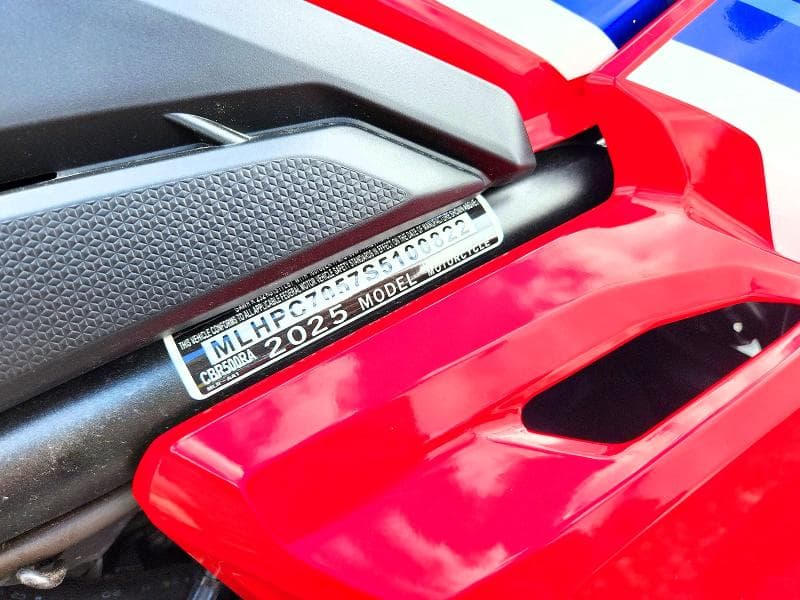 2025 HONDA CBR500 RA 9