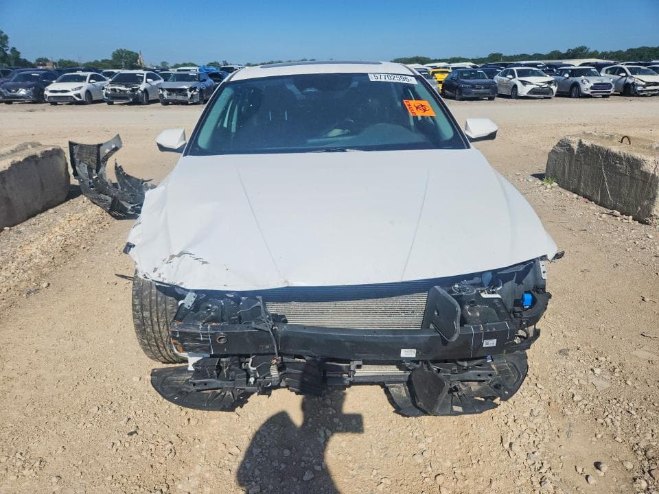 2024 HYUNDAI ELANTRA LIMITED LIMITED 5