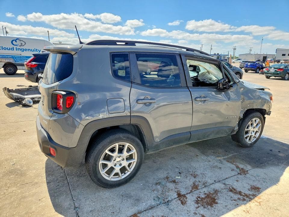 2022 JEEP RENEGADE LATITUDE 3