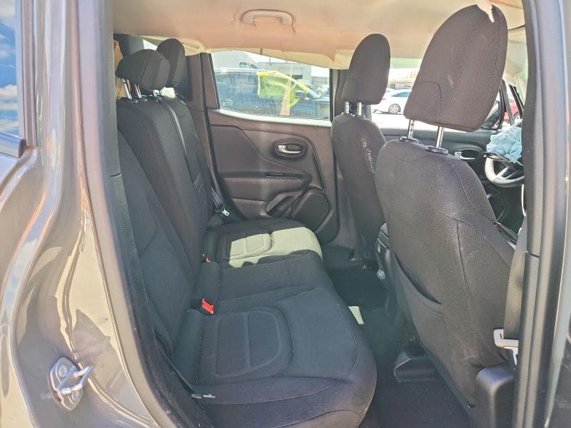 2022 JEEP RENEGADE LATITUDE 10