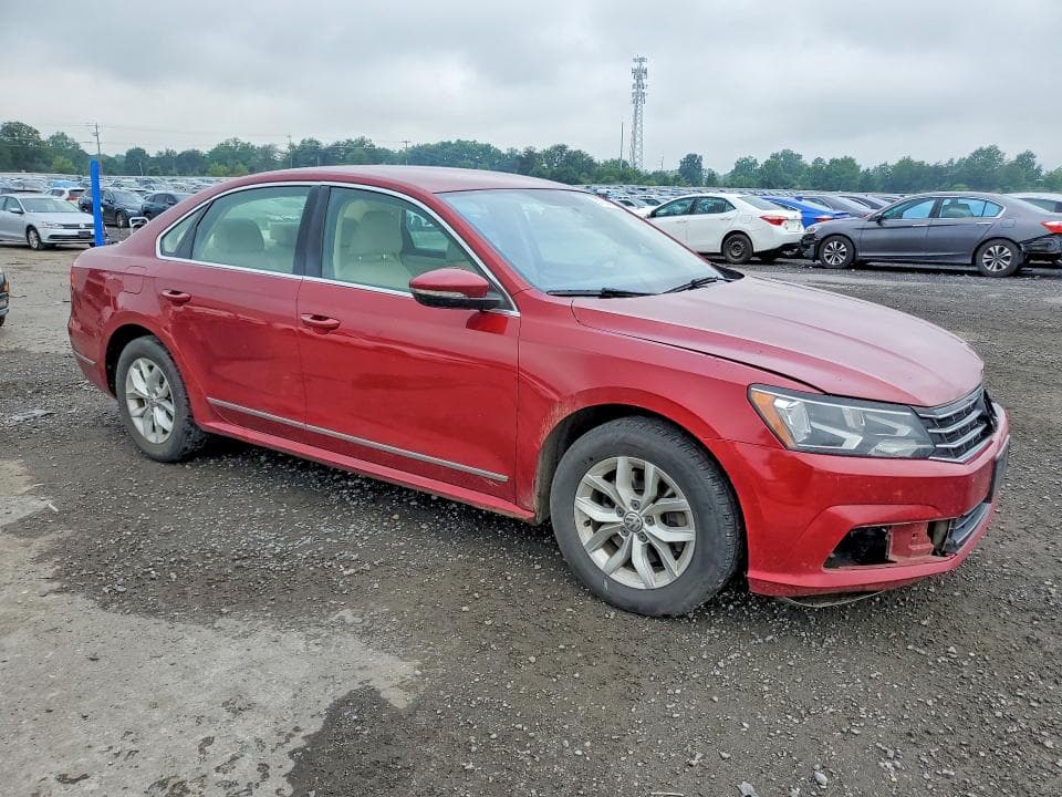 2017 VOLKSWAGEN PASSAT S 4