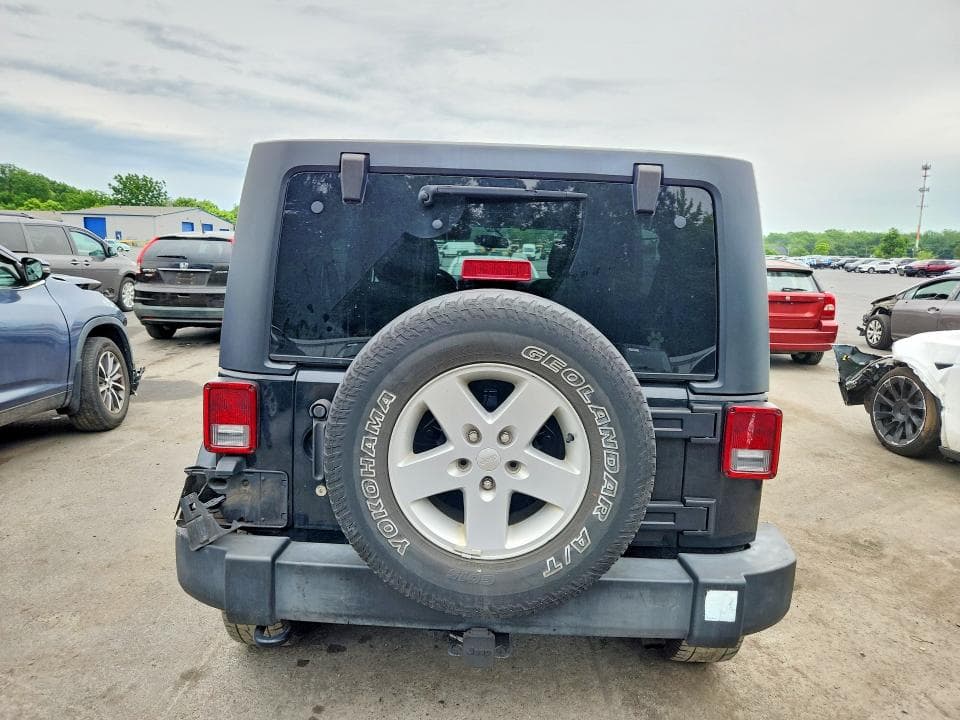 2017 JEEP WRANGLER UNLIMITED SPORT 6