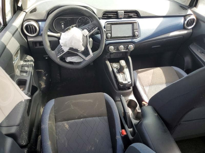 2025 NISSAN VERSA SV 8