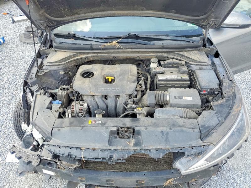 2019 HYUNDAI ELANTRA SEL 11