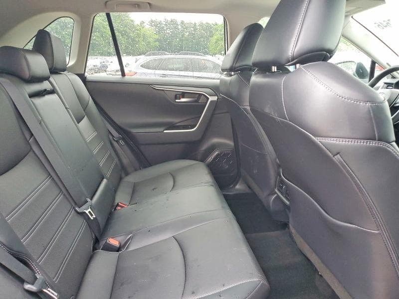 2021 TOYOTA RAV4 LIMITED LIMITED 11