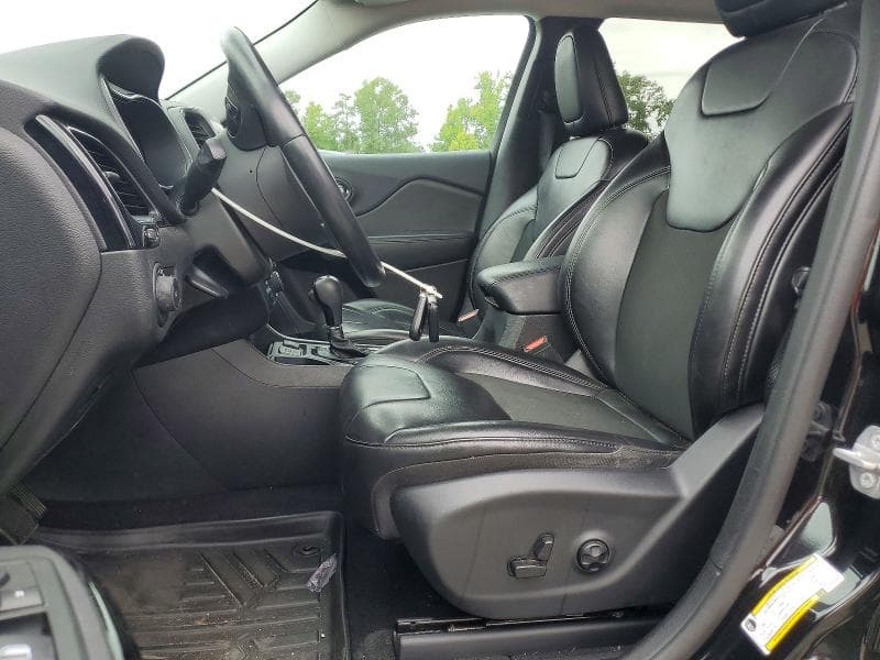 2019 JEEP CHEROKEE LATITUDE PLUS LATITUDE PLUS 8