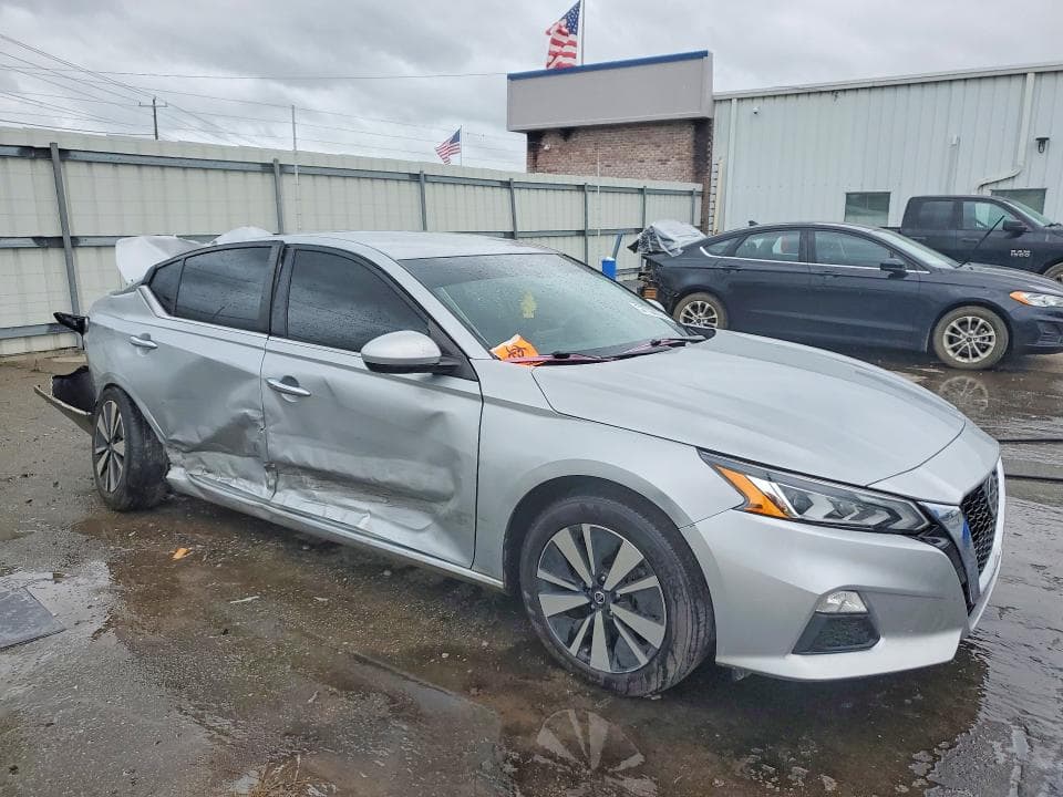 2022 NISSAN ALTIMA SV SV 4
