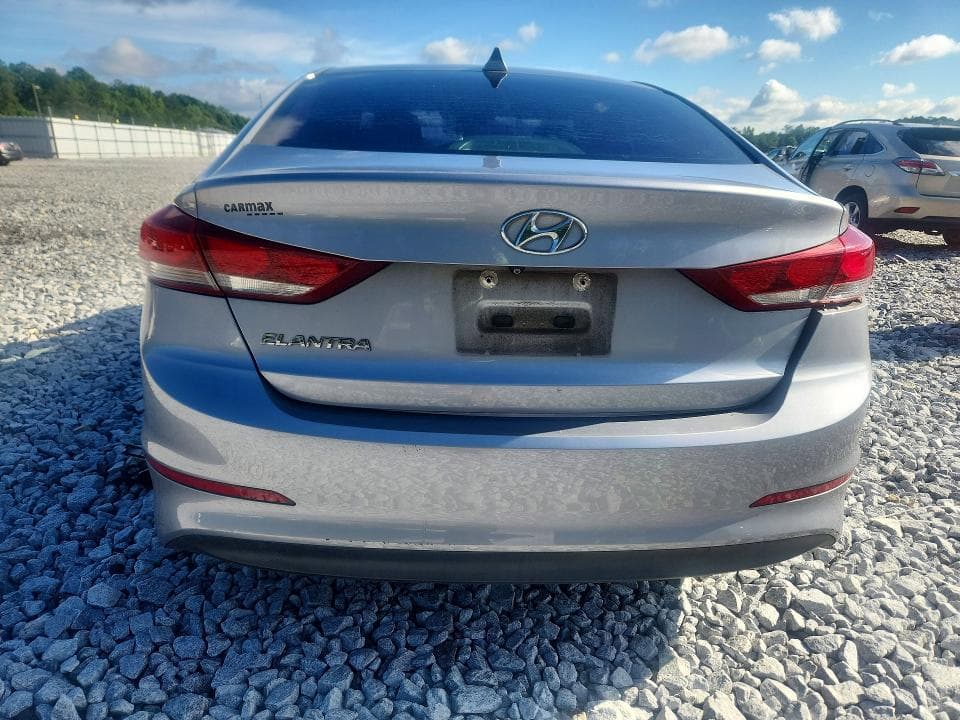 2017 HYUNDAI ELANTRA SE 6