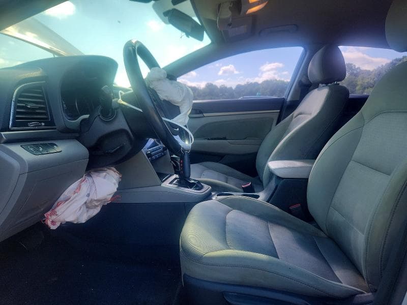 2017 HYUNDAI ELANTRA SE 7
