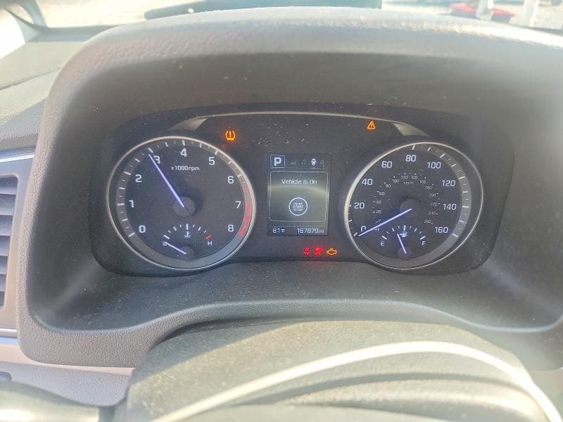 2017 HYUNDAI ELANTRA SE 9