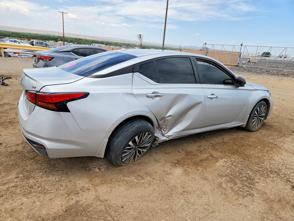 2024 NISSAN ALTIMA SV SV 3
