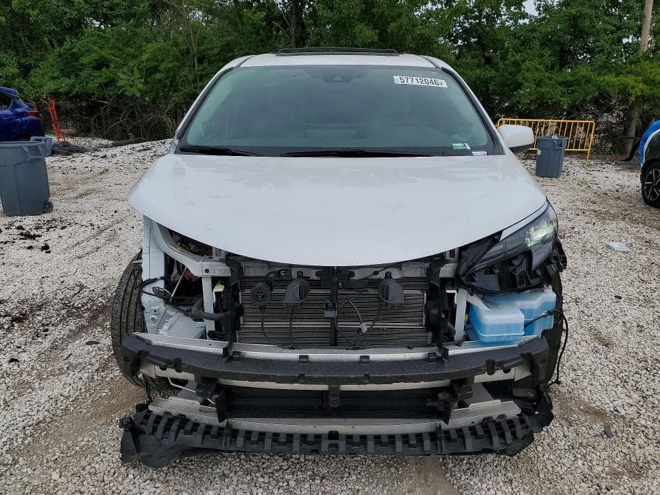 2025 TOYOTA SIENNA XLE 7-PASSENGER XLE 7-PASSENGER 5