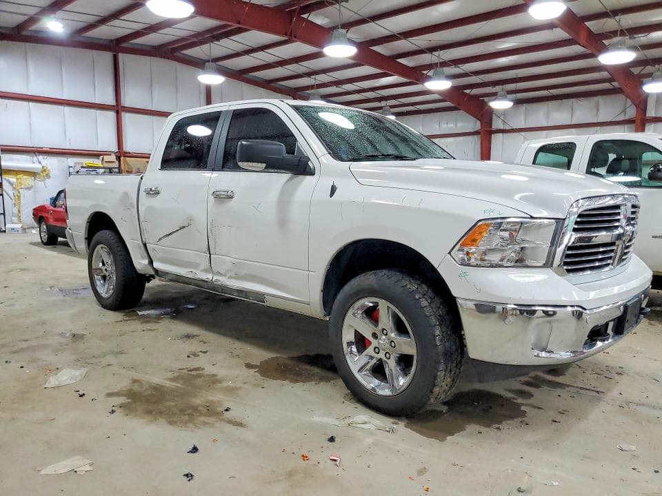 2016 RAM 1500 SLT SLT 4