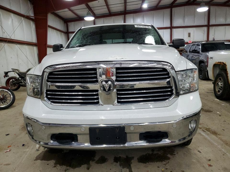 2016 RAM 1500 SLT SLT 5