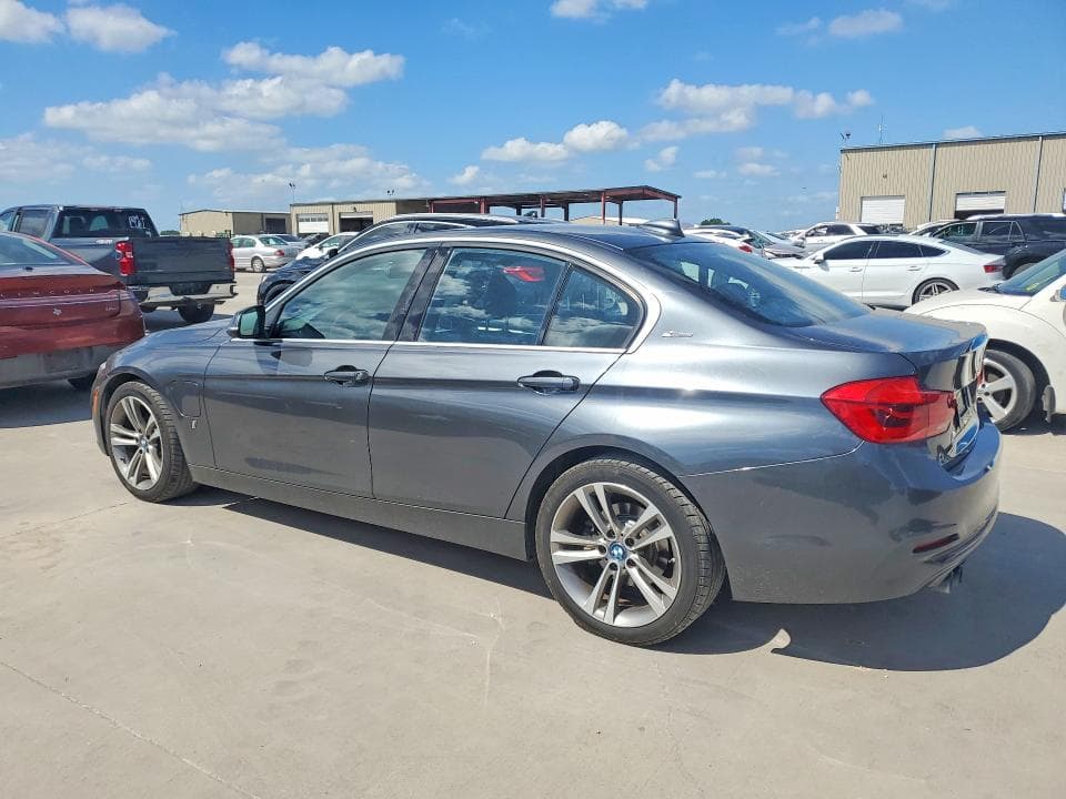 2018 BMW 330E 2
