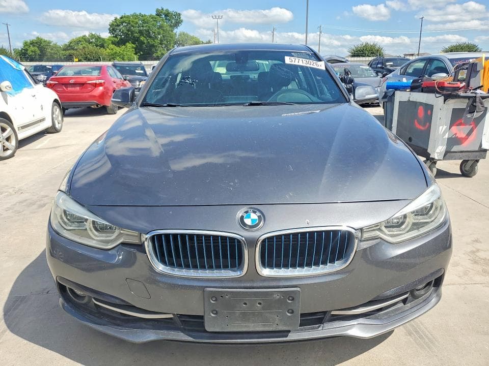 2018 BMW 330E 5