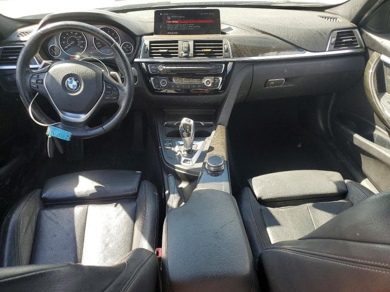 2018 BMW 330E 8