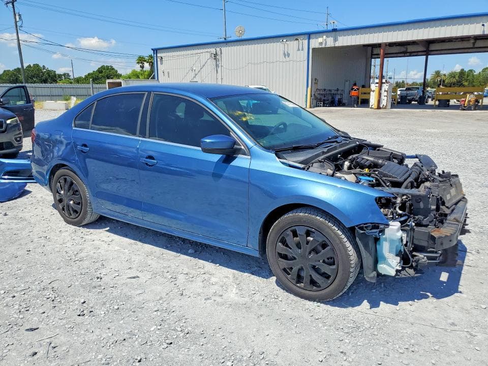 2017 VOLKSWAGEN JETTA S 4