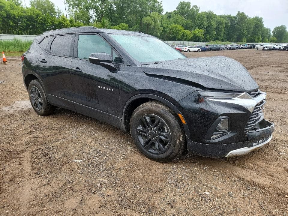 2022 CHEVROLET BLAZER 2LT 4