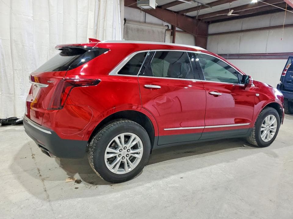2022 CADILLAC XT5 LUXURY 3
