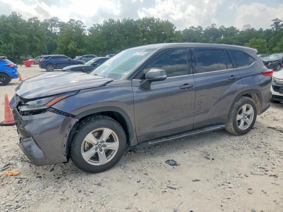 2021 TOYOTA HIGHLANDER LE LE - 1
