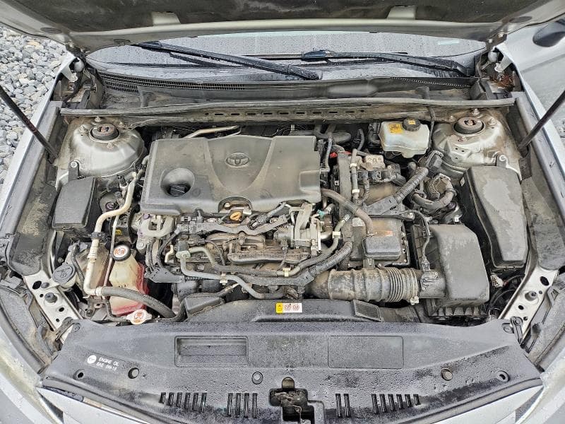 2018 TOYOTA CAMRY LE 11